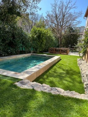 Maison au calme au cœur du village de Mazargues - 7 personnes - Piscine